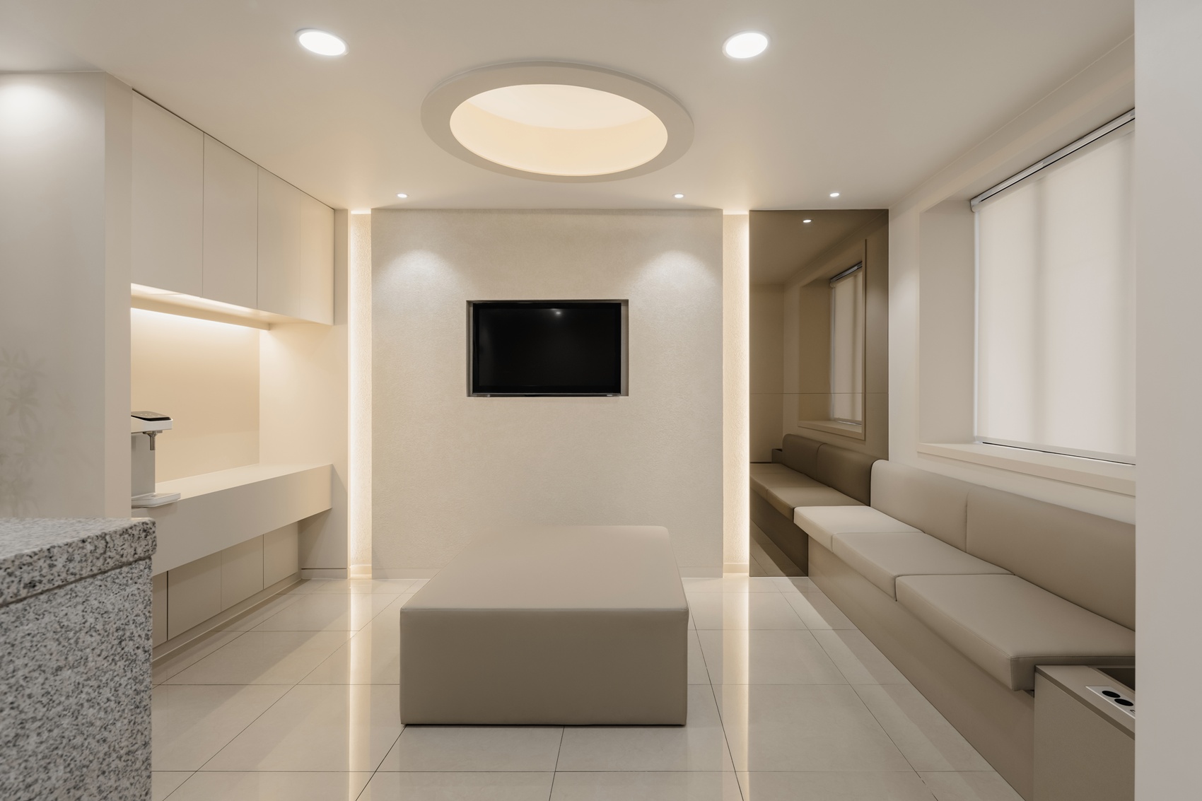 치과 인테리어 시공 사례 - 대기실 간접조명